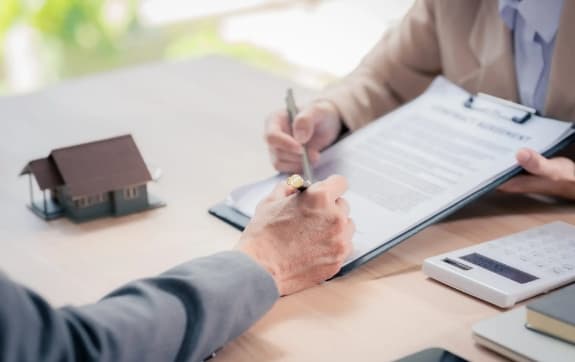 墨田区で不動産売却の相談風景